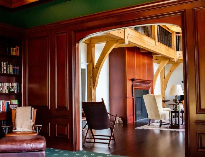 Luxury home: study entryway