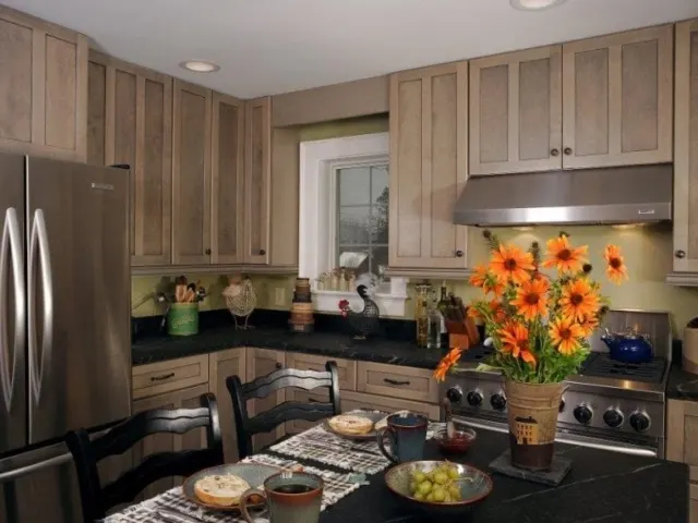 Historic renovation: kitchen